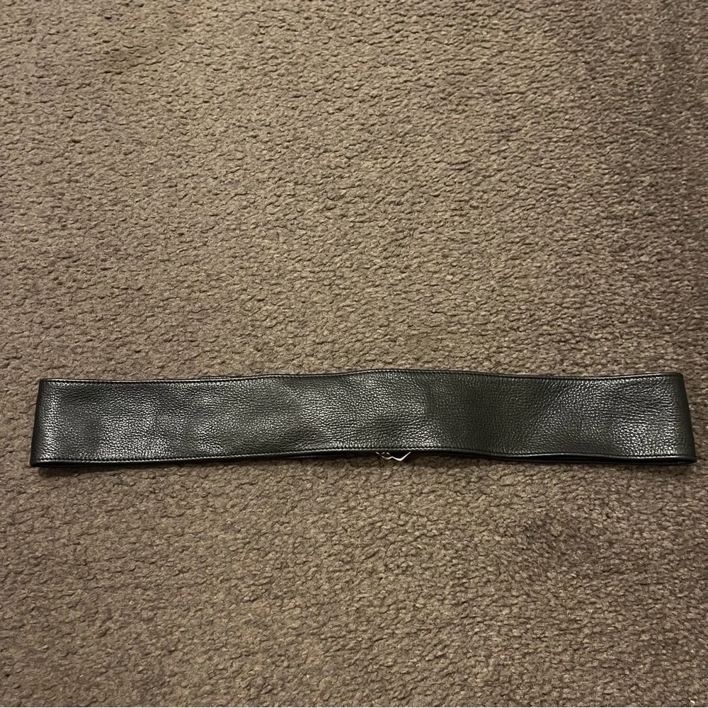 Brighton Black Leather Rose Belt